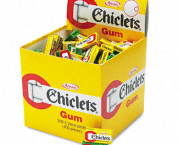Chiclets Chewing Gum, Peppermint or Spearmint, 2 Pieces/Pack, 200 Packs/Box
