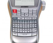 LabelManager 220P Kit, 2 Lines, 4-4/5w x 7d x 2-3/5