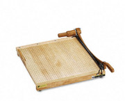 ClassicCut Ingento Solid Maple Paper Trimmer, 15 Sheets, Maple Base, 18